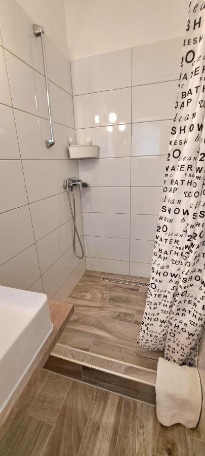 Forestine Guesthouse Hévíz Dış mekan fotoğraf