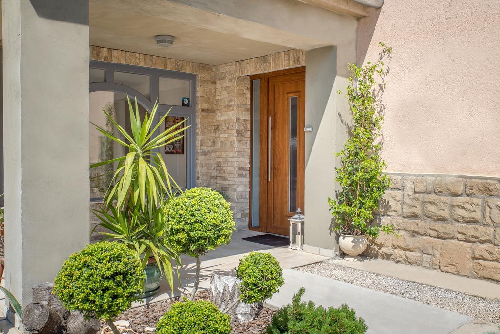 Forestine Guesthouse Hévíz Dış mekan fotoğraf